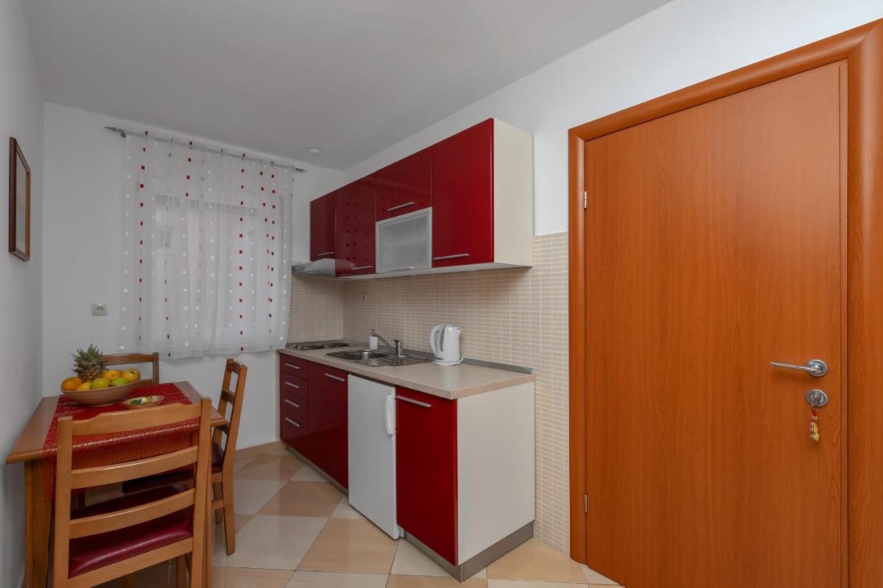 Villa Juric 2 Baška Voda Esterno foto